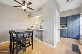 Photo #4: 6976509 Listing