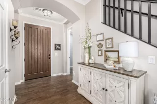 Photo #5: 6976568 Listing 