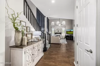 Photo #6: 6976568 Listing 