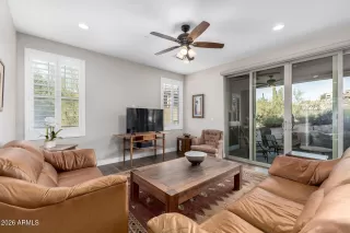 Photo #2: 6976610 Listing