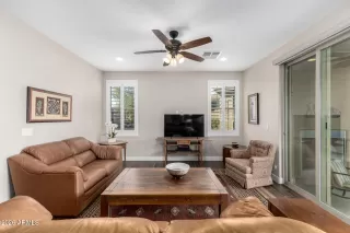 Photo #3: 6976610 Listing