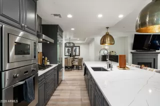 Photo #6: 6976676 Listing 