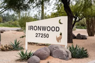 Photo #4: 6976776 Listing