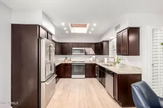 Photo #3: 6976810 Listing 