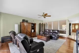 Photo #3: 6976814 Listing