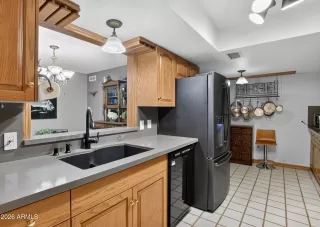 Photo #4: 6976814 Listing