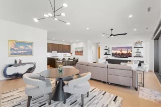 Photo #4: 6976822 Listing 