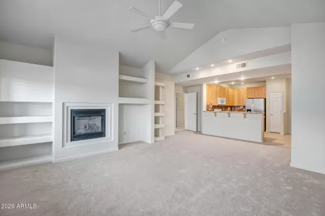 MLS: 6976941 Condo For Sale