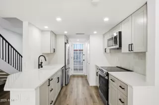 Photo #1: 6977017 Listing 