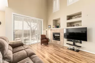 Photo #5: 6977048 Listing 