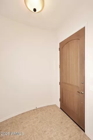 Photo #3: 6977152 Listing