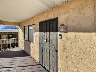 Photo #1: 6977176 Listing