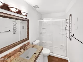 Photo #5: 6977176 Listing