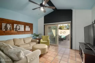 Photo #2: 6977177 Listing