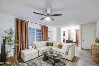 Photo #2: 6977238 Listing 