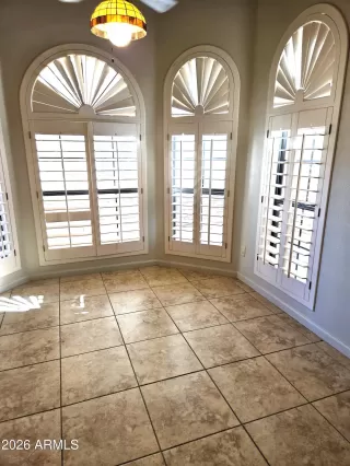 Photo #2: 6977333 Listing 