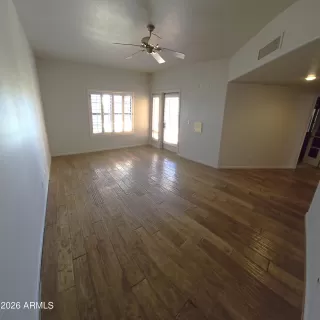 Photo #5: 6977333 Listing 