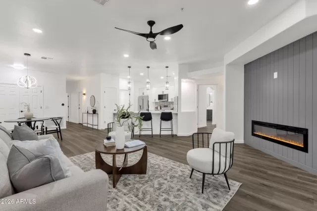 MLS: 6977430 Condo For Sale