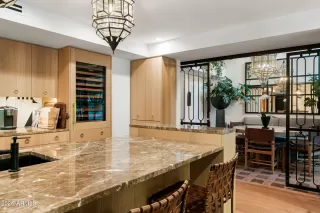 Photo #3: 6977582 Listing 