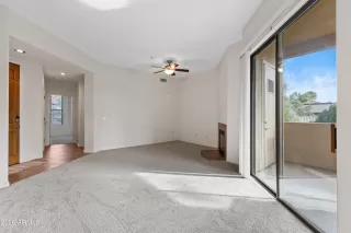 Photo #5: 6977617 Listing 