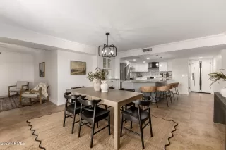 Photo #6: 6977638 Listing 