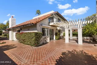 Photo #2: 6977916 Listing