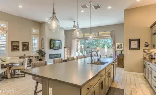 Photo #4: 6978020 Listing 