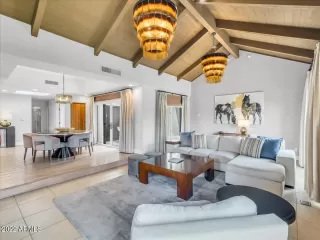 Photo #4: 6978222 Listing 