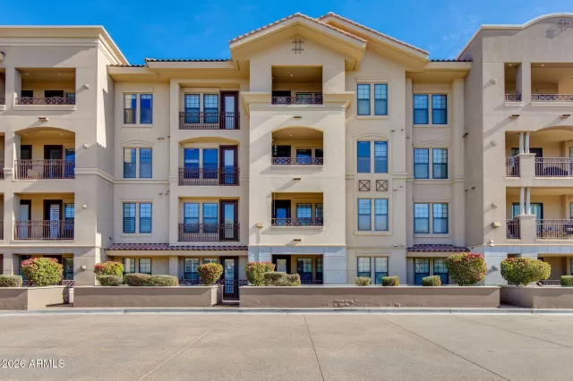 MLS: 6978568 Condo For Sale