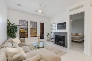 Photo #5: 6978568 Listing