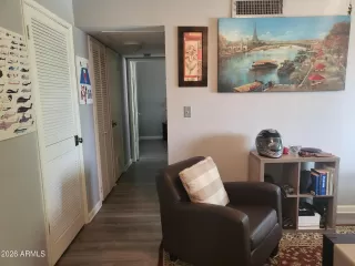 Photo #6: 6978965 Listing 