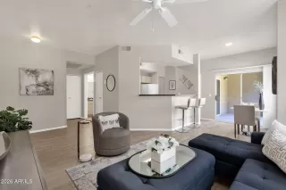 Photo #1: 6978985 Listing 