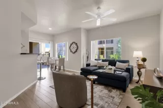 Photo #3: 6978985 Listing 