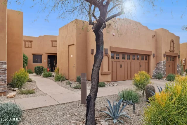 MLS: 6979221 Condo For Sale