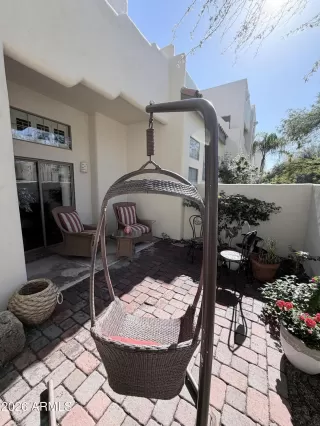 Photo #3: 6979247 Listing