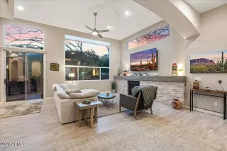 Photo #6: 6979260 Listing 