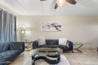 Photo #4: 6979347 Listing 