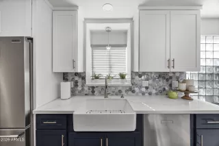 Photo #2: 6979570 Listing 