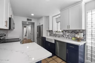 Photo #3: 6979570 Listing 