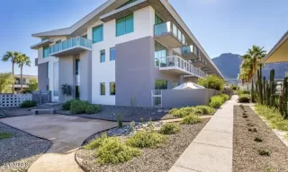 Photo #1: 6979588 Listing 