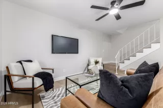 Photo #4: 6979619 Listing 