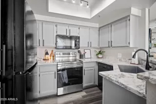 Photo #4: 6979780 Listing 