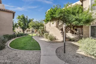 Photo #1: 6979890 Listing 