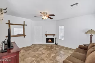 Photo #4: 6979890 Listing 