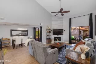 Photo #4: 6979926 Listing 