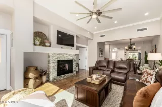 Photo #4: 6980118 Listing 