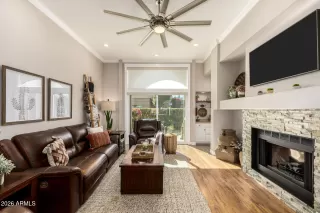 Photo #5: 6980118 Listing 