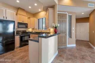 Photo #5: 6980517 Listing 