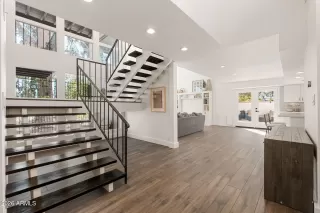 Photo #4: 6980728 Listing 