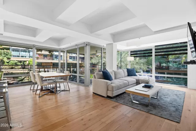 MLS: 6981005 Condo For Sale